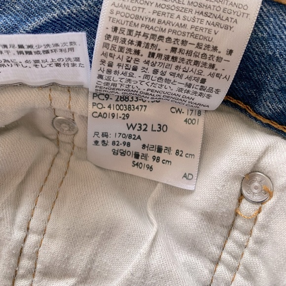 levi’s 512 boyfriend slim taper jeans - Picture 11 of 11